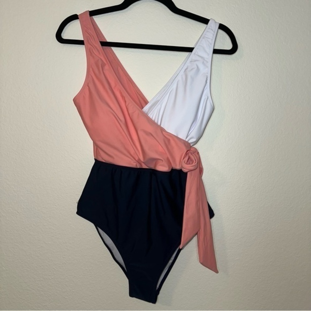 Cupshe One Piece Bathing Suit Swimwear Beach Pink White Blue Small Women’s